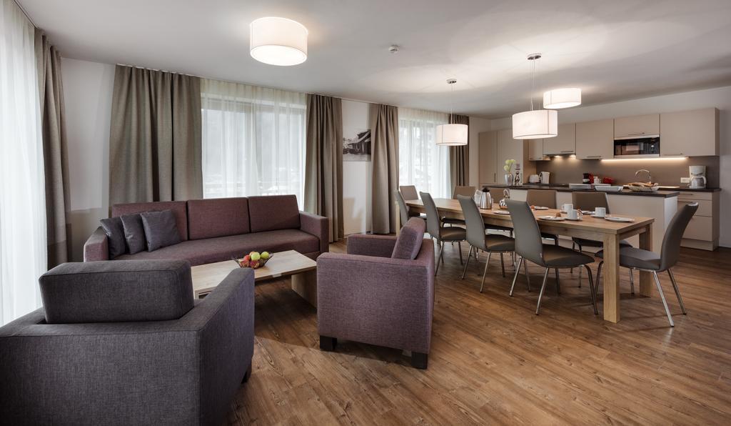 Alpenparks Hotel & Apartment Central Zell Am See Exterior photo